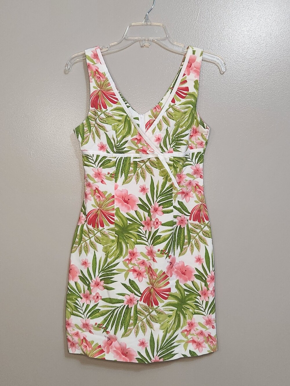 Vintage Y2K City Triangles Tropical Floral V-Neck Mini Dress Size S?
